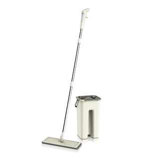 Spray and bucket mop set